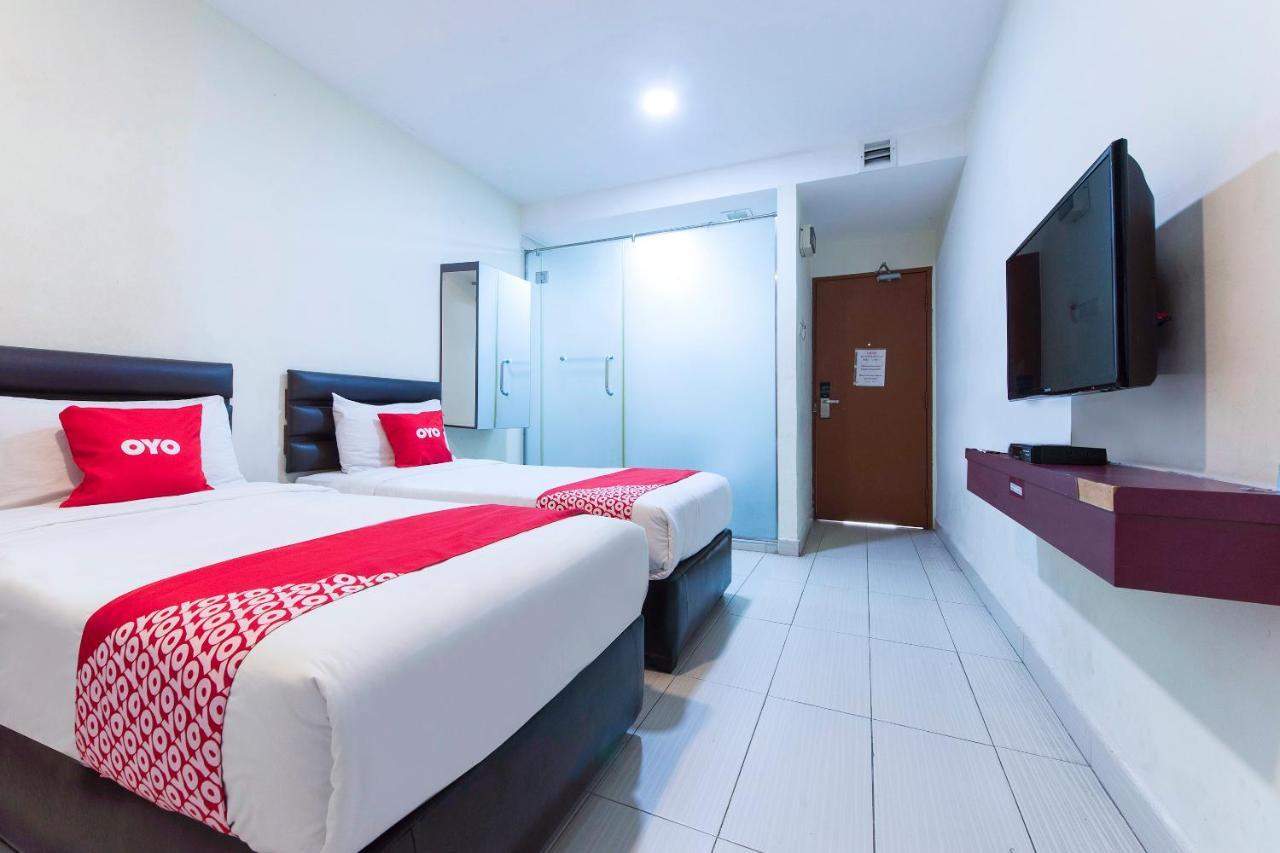 Super Oyo 90385 H3 Hotel Yong Peng Dış mekan fotoğraf