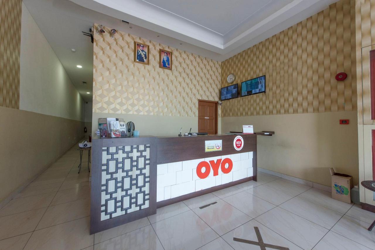 Super Oyo 90385 H3 Hotel Yong Peng Dış mekan fotoğraf