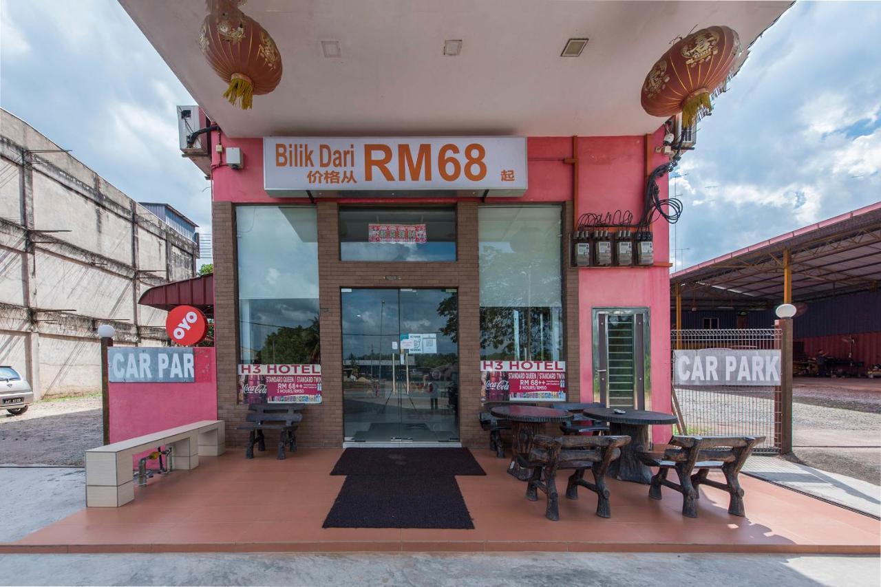 Super Oyo 90385 H3 Hotel Yong Peng Dış mekan fotoğraf