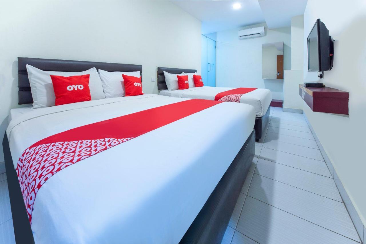 Super Oyo 90385 H3 Hotel Yong Peng Dış mekan fotoğraf