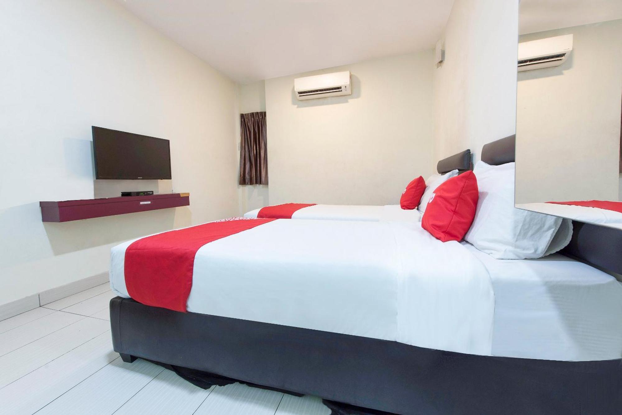 Super Oyo 90385 H3 Hotel Yong Peng Dış mekan fotoğraf