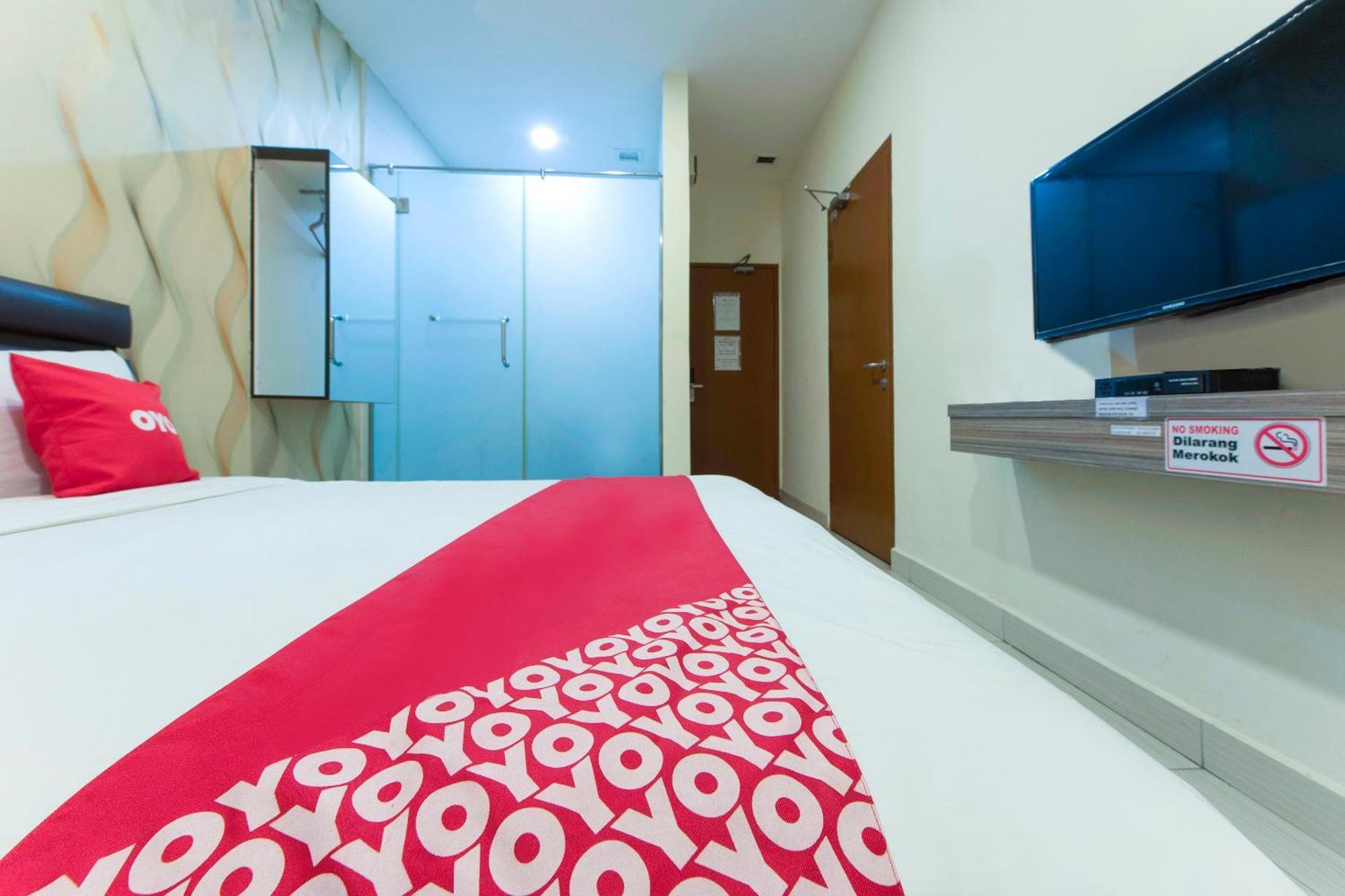 Super Oyo 90385 H3 Hotel Yong Peng Dış mekan fotoğraf
